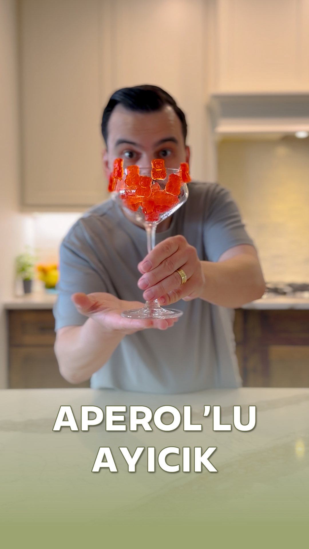 Aperol'lu Jelibon Tarifi: İstanbul'un Yazlık Lezzeti