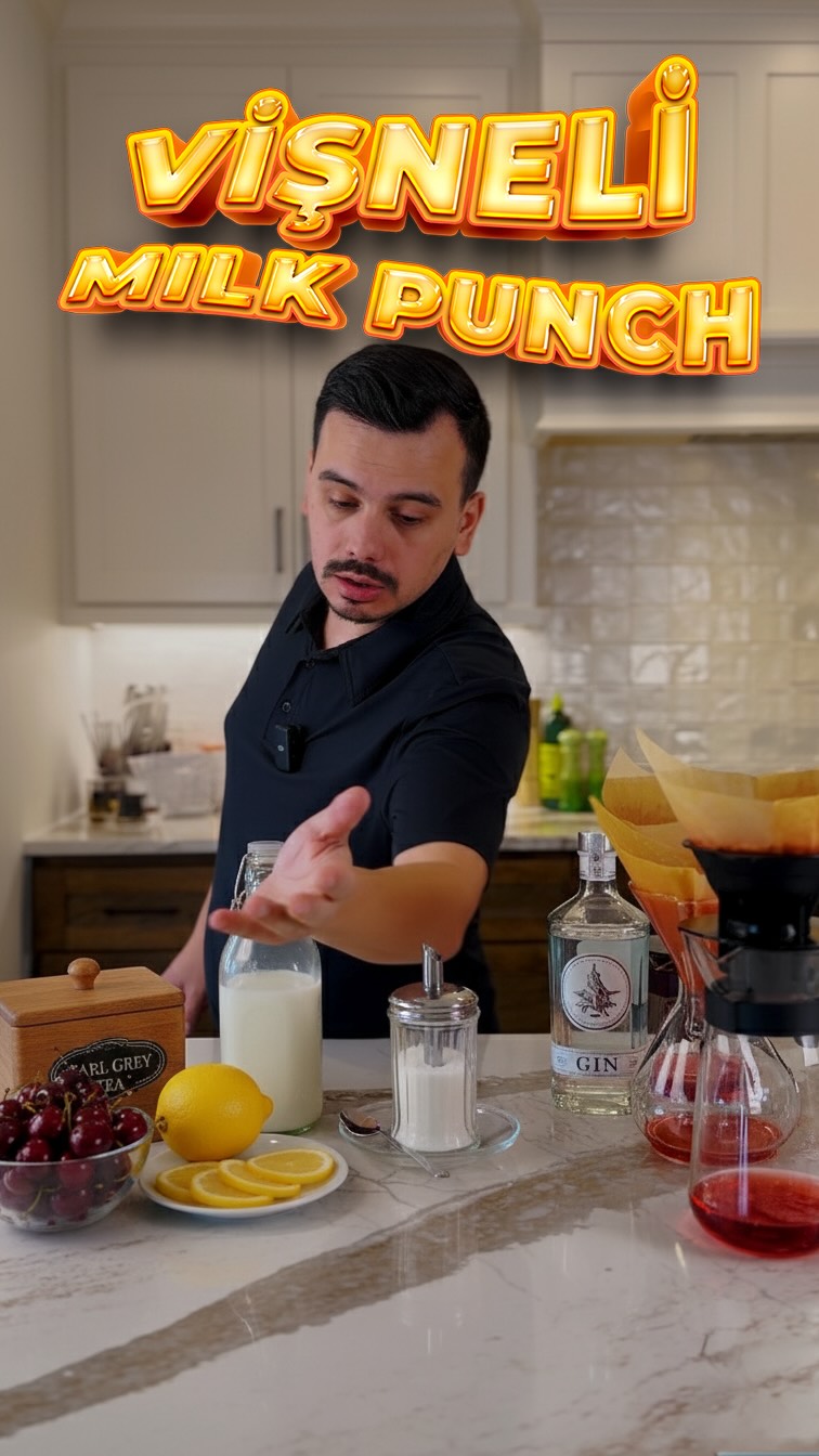 Vişneli Milk Punch: Dengeli ve Mükemmel Kokteyl